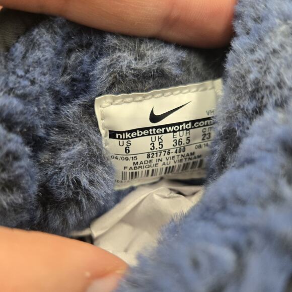 Nike Roshe One Liberty Women's Sneaker Boots 6 M Fur Lined Tan Blue Floral - Picture 6 of 6